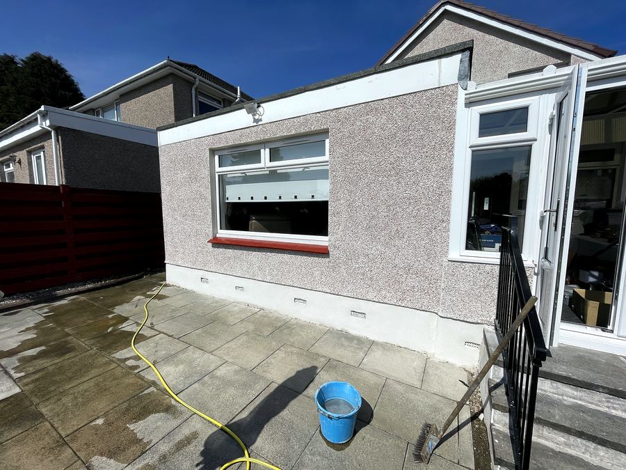 Finished render on a house extension